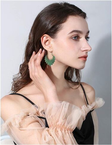 اليدوية بوهو خمر البرونزية الخضراء الجوف خفيفة الوزن بيان ليف هوب الأقراط مع نسيج مفصل القبلية العرقية قطرة تتدلى القرط للنساء in Kuwait