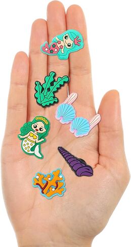 مورتد دلايات لتزيين الاحذية بتصميم حورية البحر، 12 قطعة من دلايات المحيط المرجاني لتزيين سوار المعصم، اكسسوارات حلي احذية من بلاستيك PVC لهدايا الحفلات والعطلات واعياد الميلاد in Kuwait