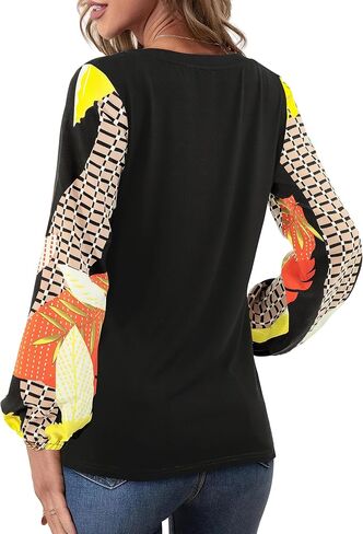 قمصان Amoretu النسائية طويلة الأكمام ورقبة على شكل حرف V وبلوزات جرافيكية وتونيك بأكمام واسعة in Kuwait