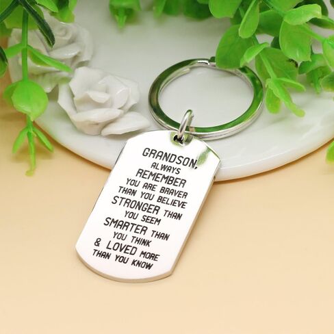 سلسلة مفاتيح حفيد الرجال الصبي الكلب، أنت أكثر شجاعة وقوة وأذكى مما تعتقد in Kuwait