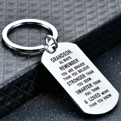 سلسلة مفاتيح حفيد الرجال الصبي الكلب، أنت أكثر شجاعة وقوة وأذكى مما تعتقد in Kuwait