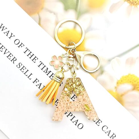 سلسلة مفاتيح حروف برتقالية A-Z سلسلة مفاتيح أبجدية للنساء والفتيات، حلقة مفاتيح شرابة برتقالية لحقائب اليد in Kuwait