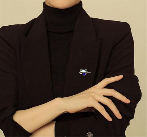Crystal Frog Brooch Pin Rhinestone Frog Brooch Lapel Pin Frog Branch Enamel Pin Vintage Sparkling Frog Jewelry Pin for Woman Lady Girls Cute Pin, Metal, no gemstone in Kuwait