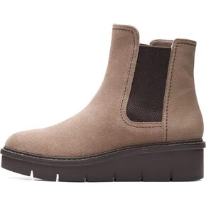 Clarks Women's Airabell Move Chelsea Boot