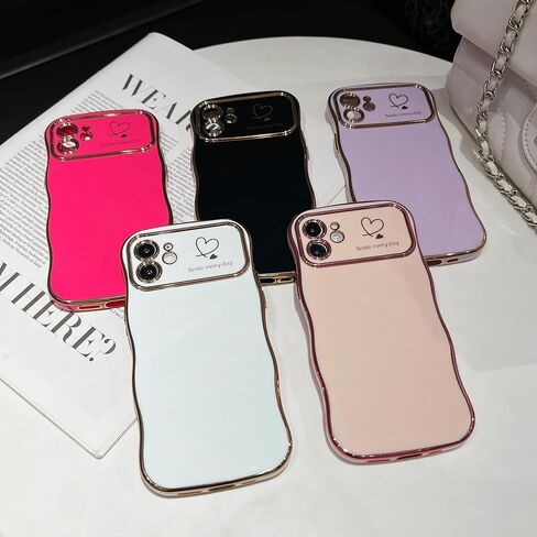 حافظة Qokey لهاتف iPhone 15، حافظة هاتف فاخرة بتصميم قبضة متموجة ومطلية بقلب الحب، حماية كاملة لعدسة الكاميرا، جانب لطيف ونمط صغير مطلي بالكهرباء، حافظة مموجة ناعمة لهاتف iPhone 15، وردي in Kuwait