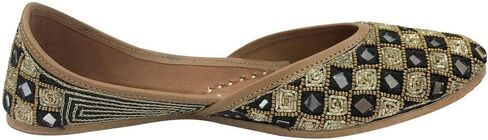 Punjabi Jutti Flats for Women,Black Bohemian Genuine Soft Flat Jooti,Handmade Indian Ethnic Traditional Jooti in Saudi Arabia