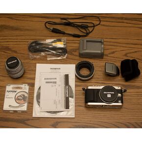 OM SYSTEM OLYMPUS E-PL5 Mirrorless Digital Camera with 14-42mm Lens, Silver (Renewed), compact