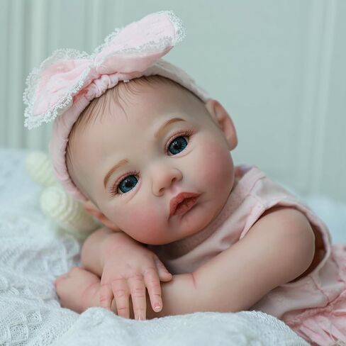 Lifelike Reborn Baby Dolls - 18 Inch Realistic Newborn Baby Dolls Girl, Real Life Baby Dolls with Soft Weighted Body, Real Baby Reborn Gift Set for Kids Age 3+ in Saudi Arabia