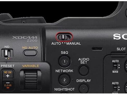 كاميرا فيديو XDCAM من سوني PXW-Z200 بدقة 4K مقاس 1 بوصة بمستشعر CMOS + 2 بطارية BP-U35 + بطاقة ذاكرة SF-M Tough Series سعة 64 جيجابايت + حقيبة كبيرة + عدسة مقربة + قارئ بطاقات + مجموعة مرشح + عدسة واسعة الزاوية + المزيد (متجددة) in Saudi Arabia