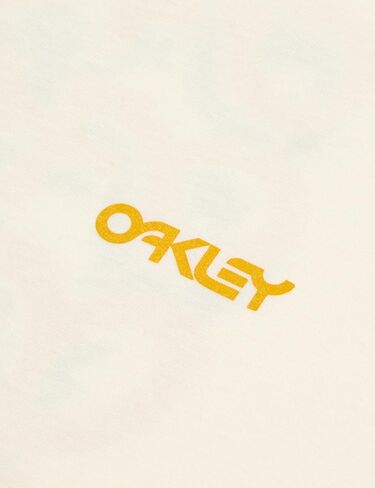 Oakley Men's Scattered Screen B1b Tee in Saudi Arabia