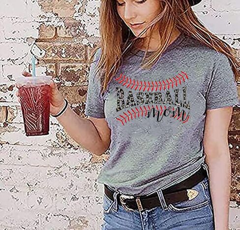 تي شيرت بيسبول أمي برسوم الفهد ماما لايف بأكمام قصيرة تي شيرت للنساء كاجوال رياضي هدية للأم in Kuwait