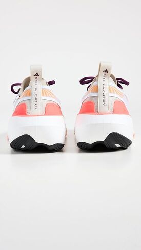 حذاء رياضي للسيدات من adidas by Stella McCartney aSMC UB 23 ذو طباعة منخفضة in Kuwait
