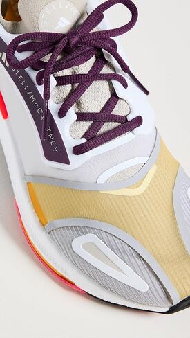حذاء رياضي للسيدات من adidas by Stella McCartney aSMC UB 23 ذو طباعة منخفضة in Kuwait