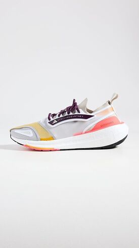 حذاء رياضي للسيدات من adidas by Stella McCartney aSMC UB 23 ذو طباعة منخفضة in Kuwait