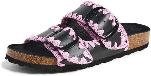 Women's Dazed Slides in Saudi Arabia