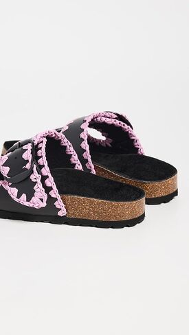 Women's Dazed Slides in Saudi Arabia