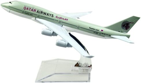 شركة الخطوط الجوية القطرية ش.م.ق.م. B747 سبائك معدنية نماذج هدية عيد ميلاد نماذج الطائرة اللعب in Kuwait