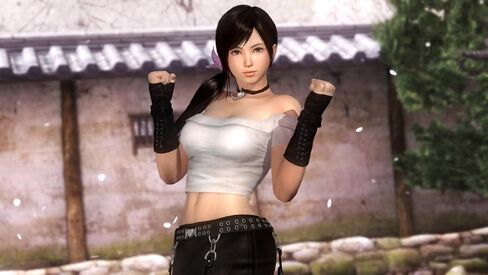 Dead or Alive 5 Ultimate - Xbox 360 (Renewed) in Saudi Arabia