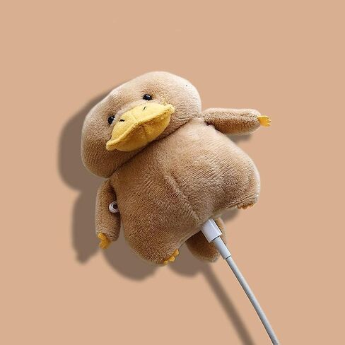 حافظة Yatchen Furry متوافقة مع AirPods 3، لعبة دمية من القطيفة من الفرو الكرتوني اللطيف ثلاثي الأبعاد بتصميم بطة، حافظة غطاء AirPods صغيرة مضحكة مع حافظة واقية AirPods بسلسلة مفاتيح (AirPods 3، بطة) in Saudi Arabia