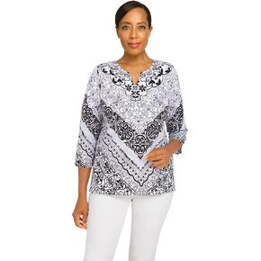 قميص Alfred Dunner النسائي ذو الرقبة المقسمة والشيفرون in Kuwait