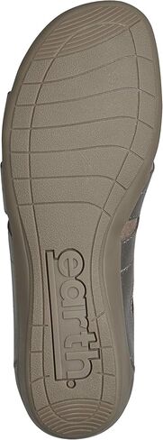 Earth Women's Origins, Belder Bea Sandal in Saudi Arabia