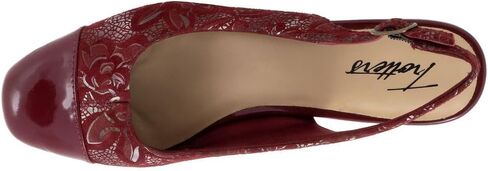 Trotters Women's DEA Ballet Flat in Saudi Arabia