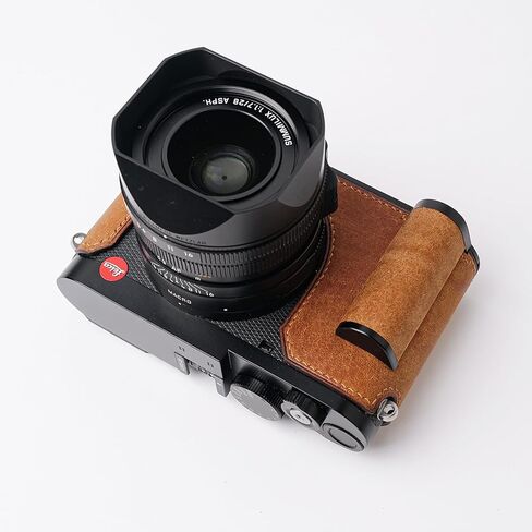 Iborrys-Camera نصف حافظة جلدية أصلية متخصصة مناسبة لـ Leica Q3 - مصنوعة يدويًا >> طبقة علوية من الجلد الأصلي + لوحة قاعدة معدنية + ساق يد + غطاء سفلي مغناطيسي تصميم 4 في 1 (قهوة قديمة) in Kuwait