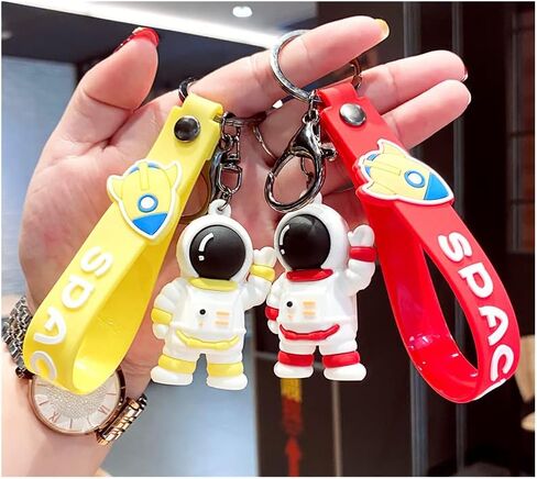 باينكس سلسلة مفاتيح رائعة بتصميم رائد فضاء كاواي، سلاسل مفاتيح لطيفة لرجال الفضاء، سلاسل مفاتيح للسيارة والمحفظة هدية in Kuwait