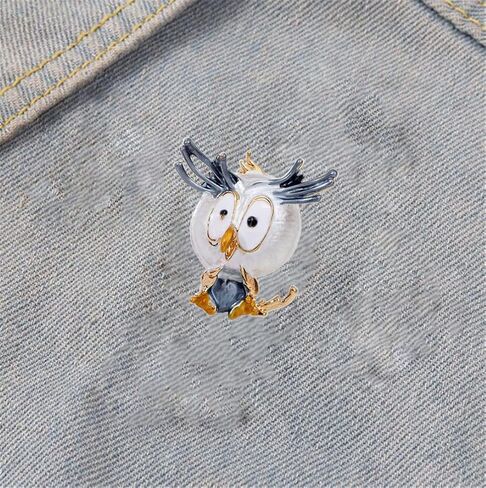Lovely Owl Enamel Lapel Pin Color Cute Bird Brooches Women Alloy Bird Badge Pin Animal Badge Brooch Party Casual Brooch Pins Gifts in Saudi Arabia