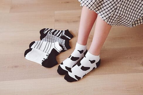 جوارب بطول الكاحل بنمط بقرة باللونين الاسود والابيض، جوارب قصيرة مخططة بنقشة مربعات غير ظاهرة للنساء والسيدات والفتيات، عبوة من 5 قطع in Kuwait