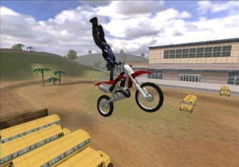 MX 2002 Featuring Ricky Carmichael - Playstation 2 (Renewed) in Saudi Arabia