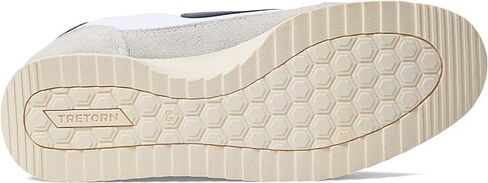 أحذية رياضية نسائية كاجوال وعصرية من الجلد من TRETORN باللون الأبيض 9.5 in Kuwait
