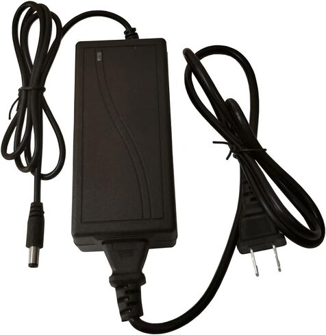 محول تيار متردد 100-240 فولت إلى تيار مستمر 5 فولت 10 أمبير 50 ​​وات مع قابس 5.5 × 2.5 مم لشريط ضوء LED، نظام كاميرا CCTV الأمنية in Kuwait