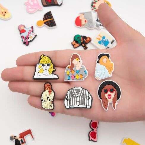 HIKUIARL 40 قطعة من زينة أحذية المغني من مادة PVC لتزيين أحذية البنات، إكسسوارات ساحرة كرتونية لتزيين الموسيقى in Kuwait