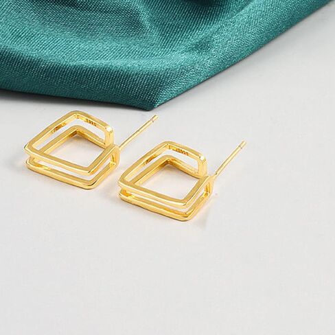 14K Gold Plated Post Stud Earrings Tiny Flower Daisy Earrings for Women Girls Hypoallergenic Gold Studs for Sensitive Ears in Saudi Arabia