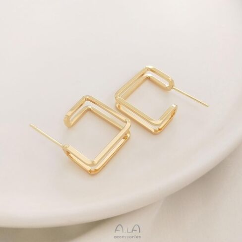 14K Gold Plated Post Stud Earrings Tiny Flower Daisy Earrings for Women Girls Hypoallergenic Gold Studs for Sensitive Ears in Saudi Arabia