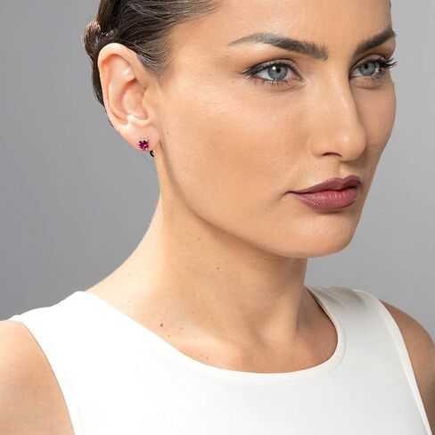 14 Karat White Gold Heart Shape 2.00 Carats Created Ruby Stud Earrings in Saudi Arabia