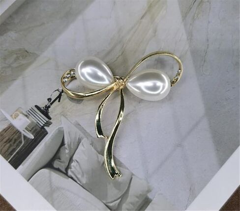 New Pearl Bow Brooch Pins for Women Dress Apparel Vintage Large Brooches Fashion Jewelry Elegant Accessories Gift, Metal, no gemstone in Kuwait