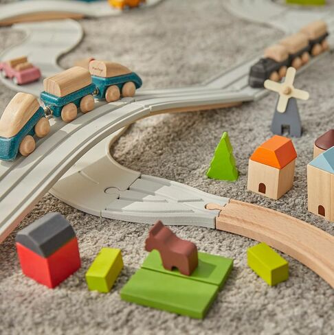 PlanToys Hybrid Train (6290) in Saudi Arabia