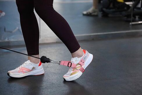 SYL Fitness Glute Workout Kickback Strap – Booty Building and Workout Trainer – Home and Gym Leg Resistance Booty Bands for Cable Machines (Black, Single Pack) in Kuwait