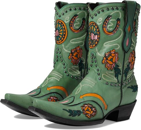 عجلة عربة جرينجو القديمة in Kuwait