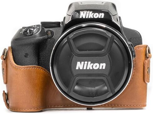 حقيبة وحزام جلدي للكاميرا من MegaGear Nikon Coolpix P900، P900S Ever Ready، مع وصول للبطارية - بني فاتح in Saudi Arabia