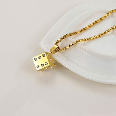 WELRDFG سلسلة رجالية مطلية بالذهب عيار 18 قيراط من الفولاذ المقاوم للصدأ قلادة بتصميم قلادة النرد المحظوظ الأسود ... in Kuwait