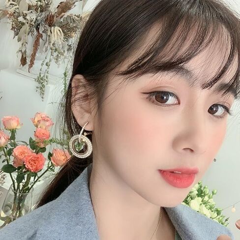 Shiningly Rhinestone Double Hoop Earrings Hanging Type Small Hoop Earrings for Women Prom Party Jewelry Gifts in Saudi Arabia