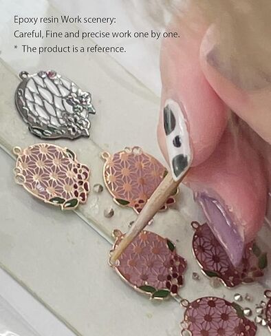 Earrings women Titanium Post Cat Cherry Blossom Epo Enamel Resin Accessories Made in Japan acc20 in Saudi Arabia
