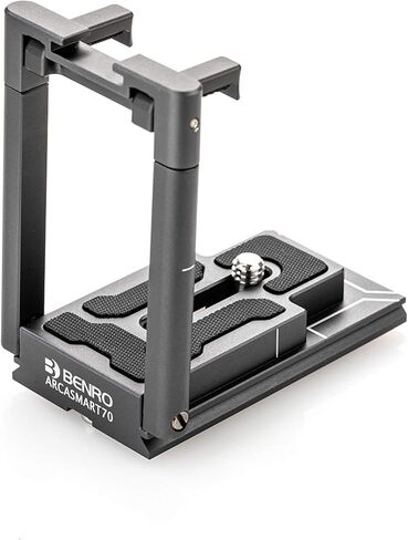 لوحة Benro مقاس 70 مم Arca-Swiss مع محول للهواتف الذكية in Kuwait