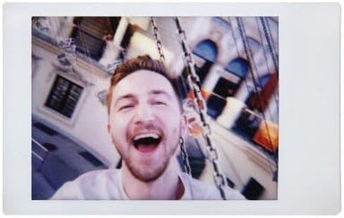Lomography Lomo’Instant Automat The Adventure Challenge - كاميرا الفيلم الفورية (متجددة) in Saudi Arabia