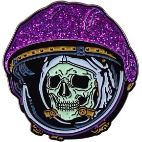 Cool Goth Neon Skull Astronaut Helmet Enamel Brooch Badge Shiny Psychedelic Space Guy Pin Science Fiction Jewelry Collection Gift For Friends