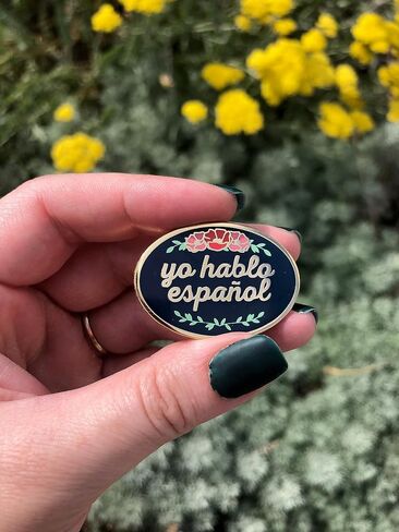 أنا أتكلم الإسبانية المينا دبوس "Yo Hablo Español" in Kuwait