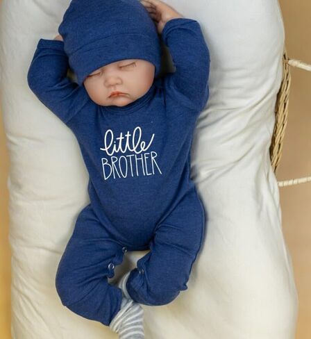 Newborn Baby Boy Clothes Letter Print Romper Set Long Sleeve Round Neck Bodysuit Hat Infant Fall Winter Outfits in Saudi Arabia